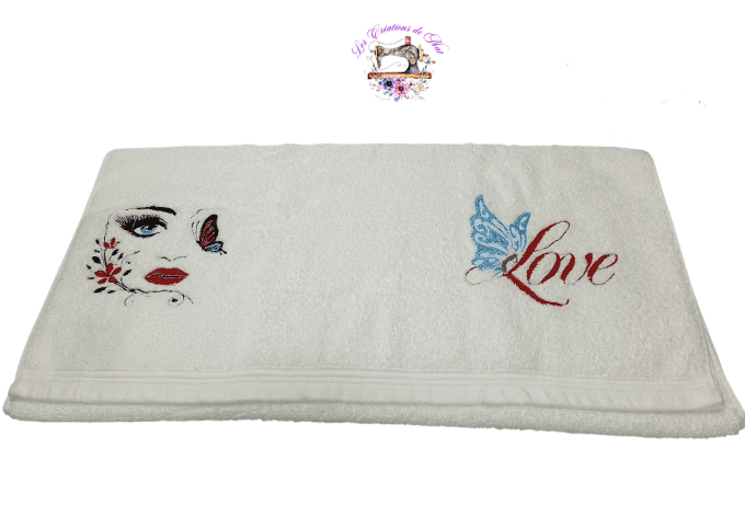 Serviette de toilette "Visage Poétique"