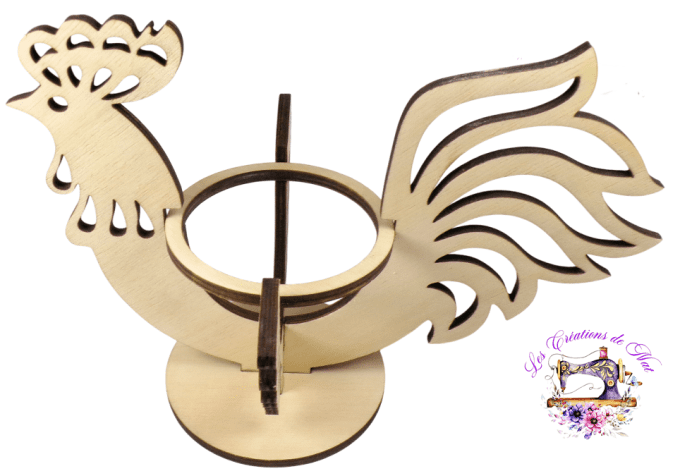 Coq support oeuf de Pâques