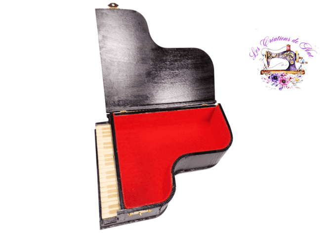 Boite "piano à queue"